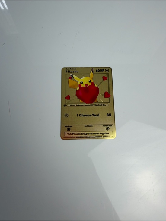 Accessories - Gold Metal Pikachu Pokémon Collector Card Novelty Display Card